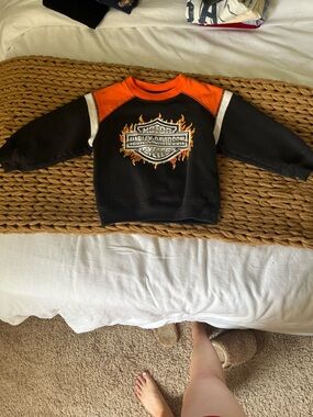 Harley-Davidson Black Orange Flame Crest Pullover